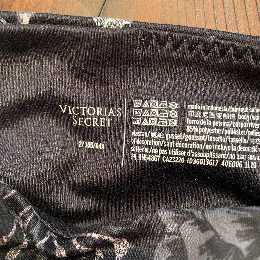 Victoria's Secret floral pattern athletic leggings with pockets - Picture 2 of 6